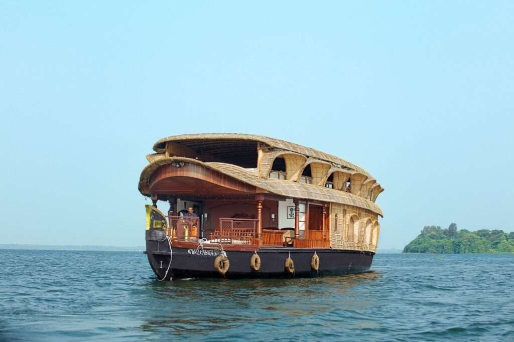 Luxury House Boat in Alapuzha | Alleppey | TBC Boat Company