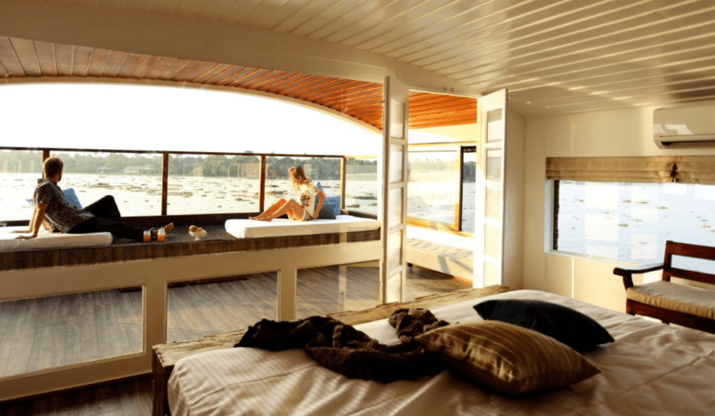 Luxury Houseboats in Alleppey